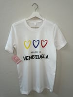 Review Photo (1) by Lorena Dattellis